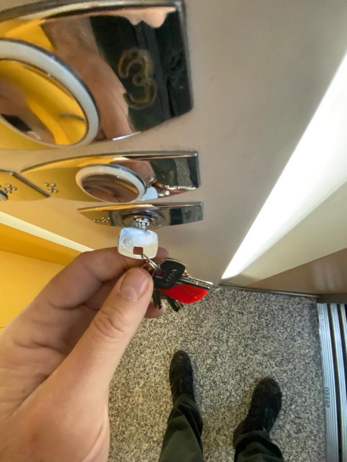 Apartament Fantastico Con Parking Avenida De Cadiz Sevilla