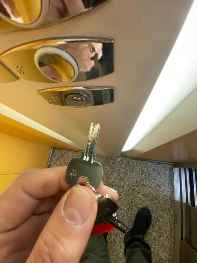 Fantastico Con Parking Avenida De Cadiz Apartament *